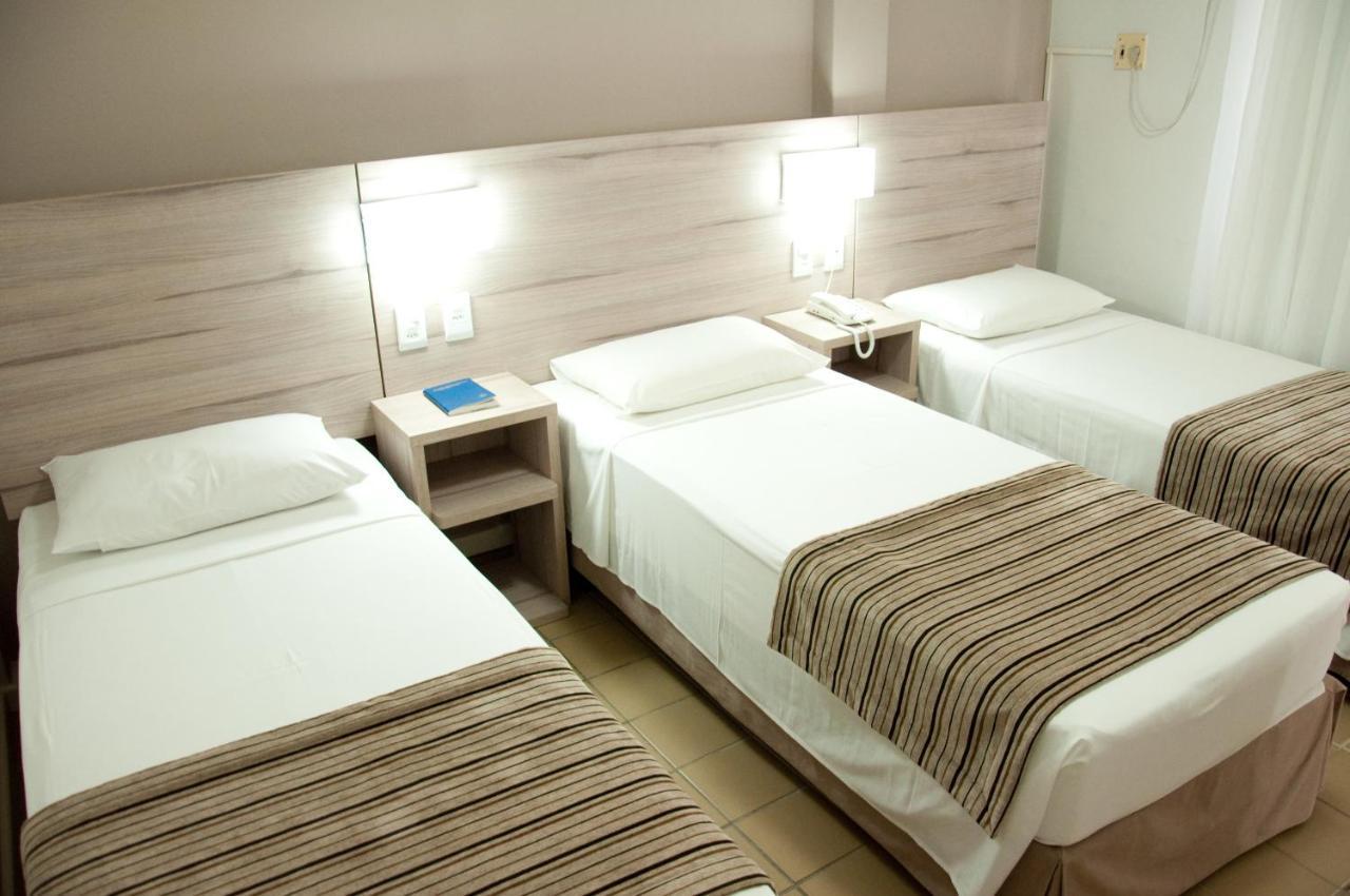 Hotel Linhatur リニャレス エクステリア 写真