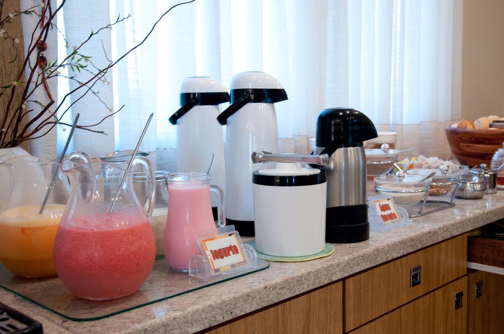 Hotel Linhatur リニャレス エクステリア 写真