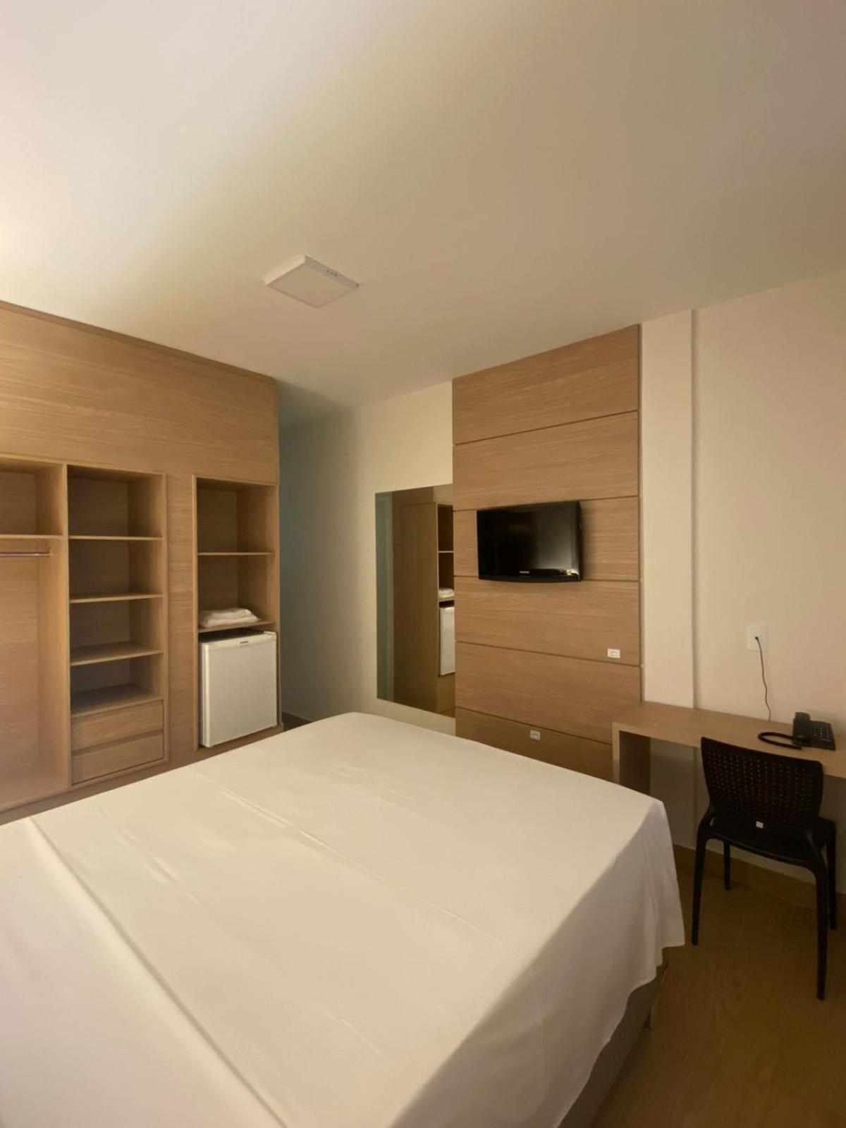 Hotel Linhatur リニャレス 部屋 写真