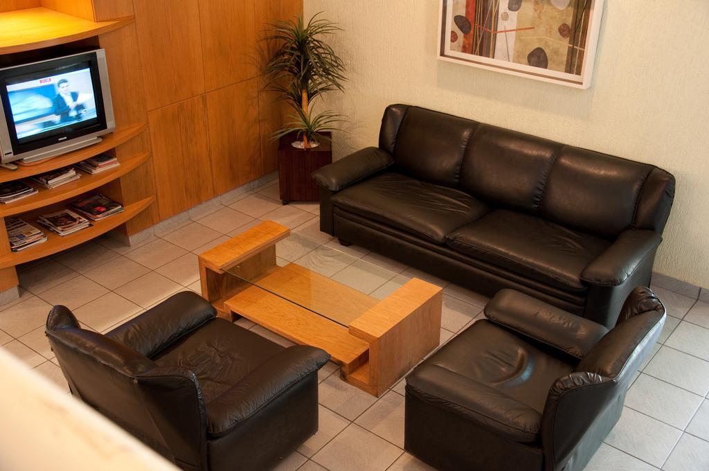 Hotel Linhatur リニャレス エクステリア 写真
