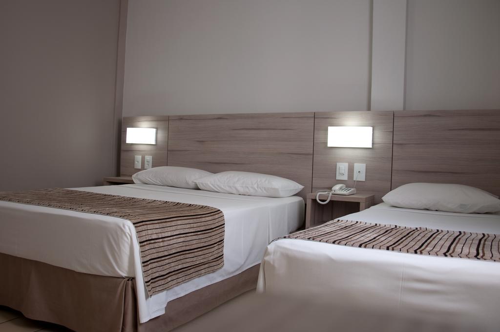 Hotel Linhatur リニャレス エクステリア 写真